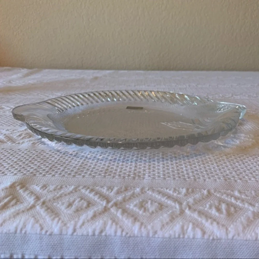 NIB Mikasa Crystal La Pesce‎ 10” Serving Plate